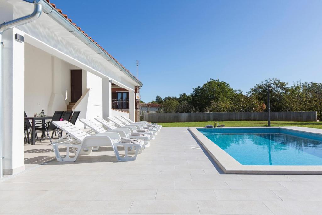 Villa Piljan photo 3