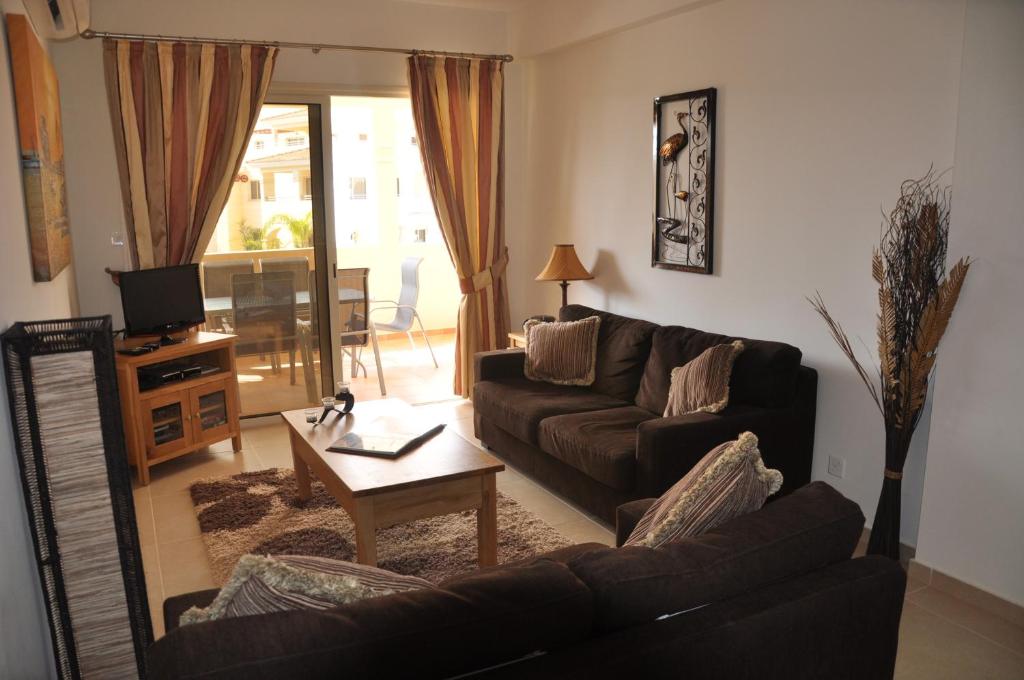 2 Bed, 2 Bath Apartment In Mandria photo 4