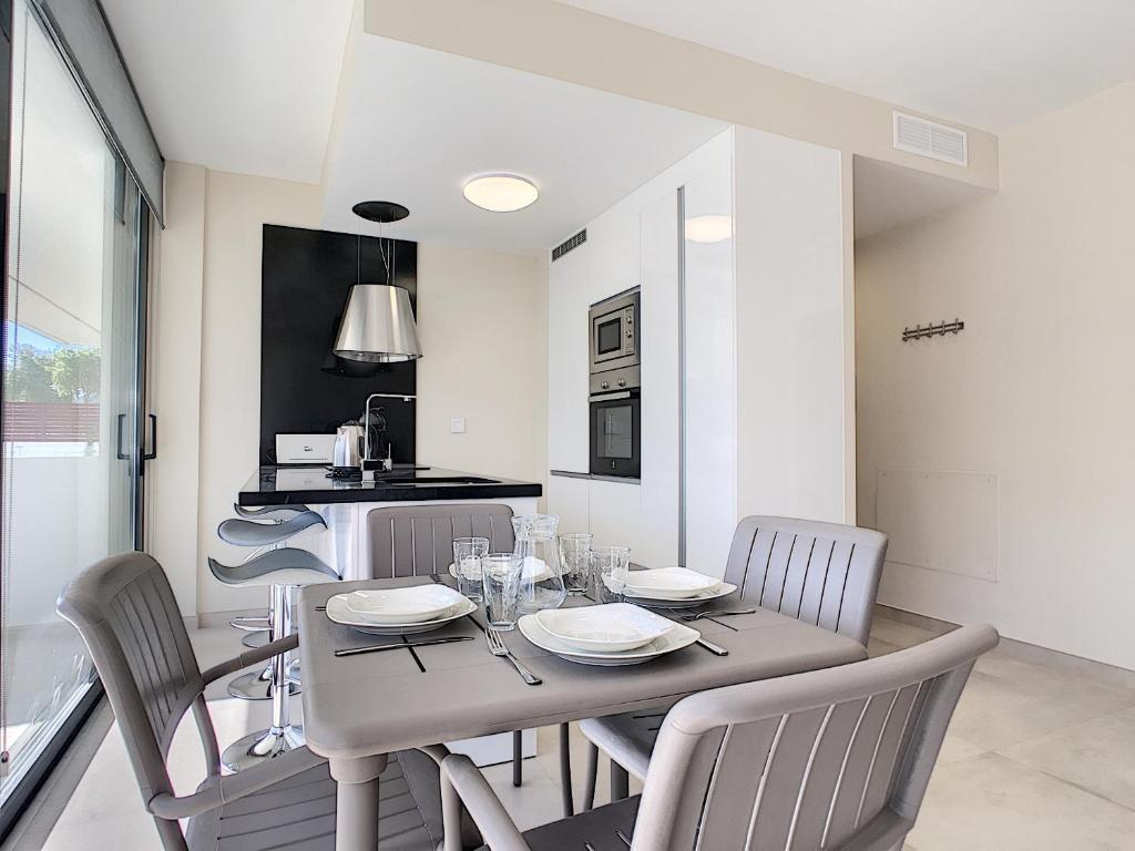 Antilia Terraces Apartment - 1809 photo 3