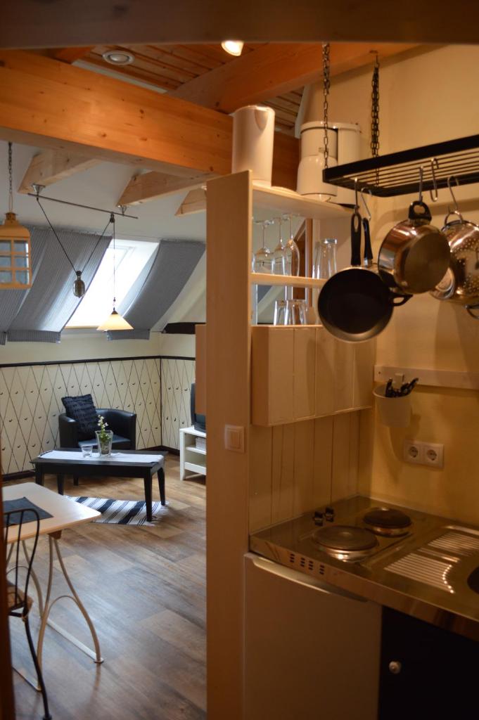 Land & Stil Room Type - Studio Apartment SW