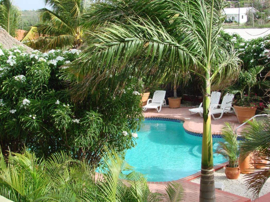 Cunucu Villas - Aruba Tropical Garden Apartments photo 4