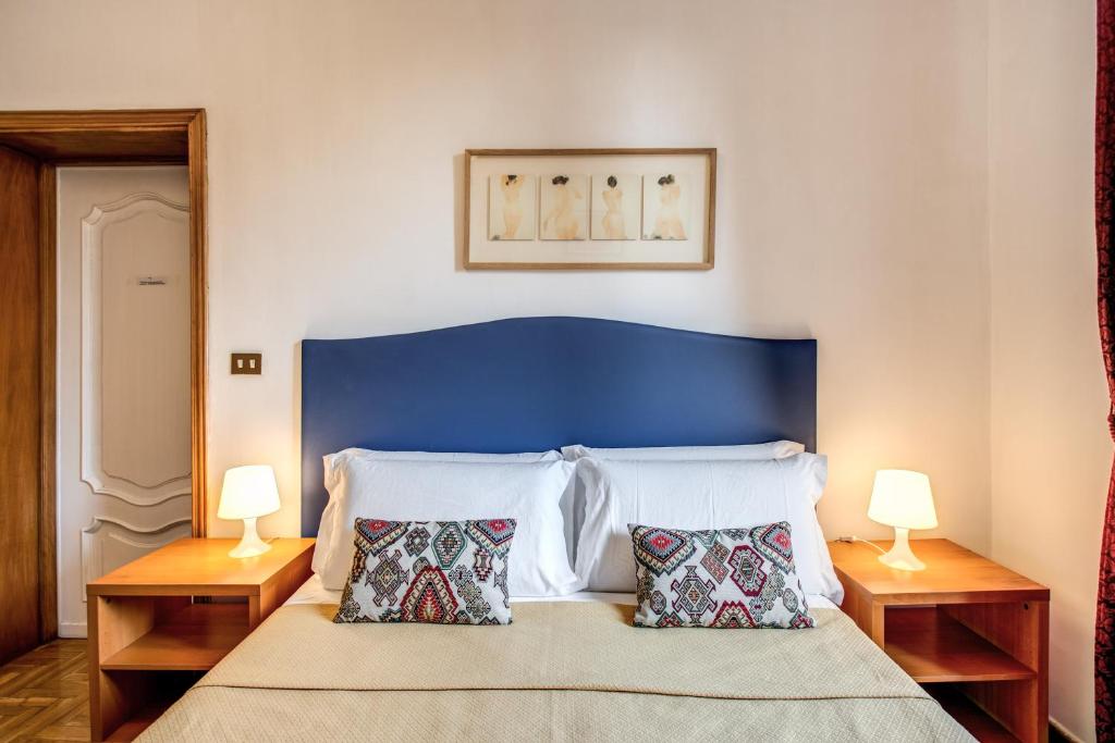 Beautiful Home 2 Room Type - Double Room with Shared Bathroom Beautiful Home 2 Room Type - Double Room with Shared Bathroom