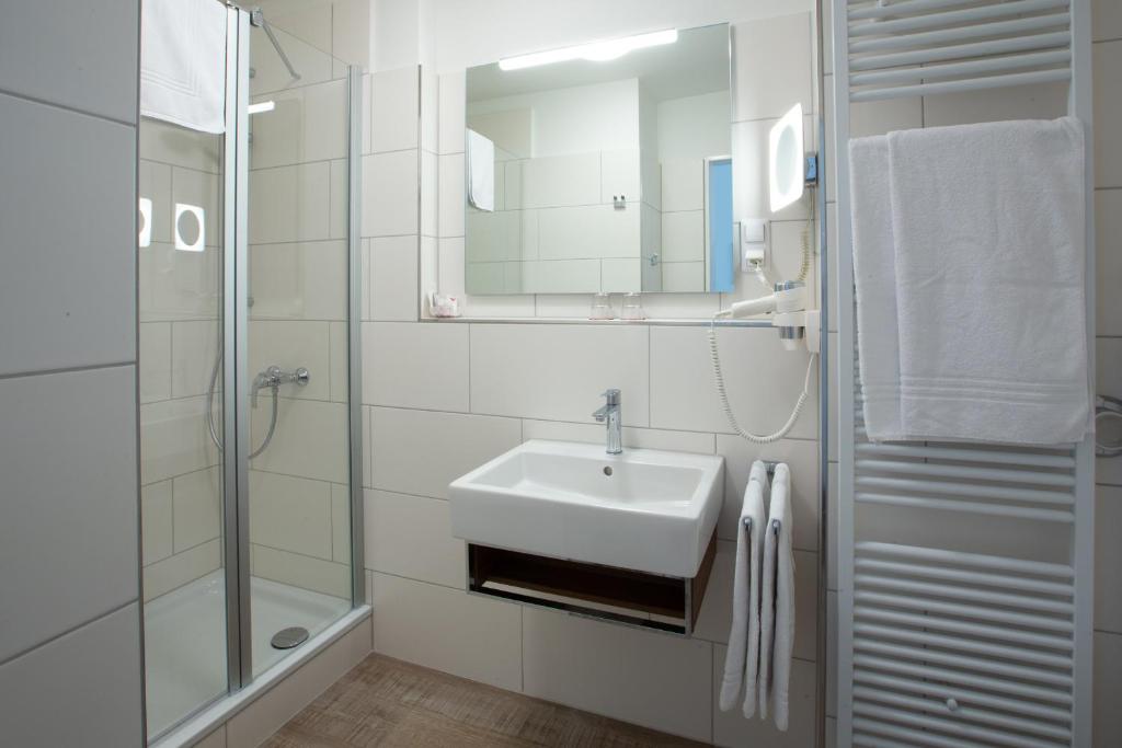 Двухместный (Двухместный номер с 1 кроватью, вид на сад), Stadthaushotel Hamburg - Inklusionshotel