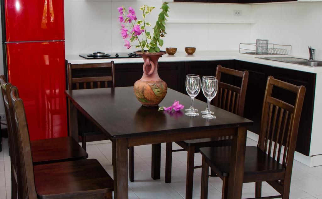 Номер (Бунгало (для 4 взрослых)), Курортный отель Baan Sawan Resort