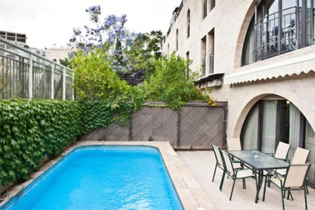 Mamilla Pool - David's Village - Jerusalem-Rent photo 3