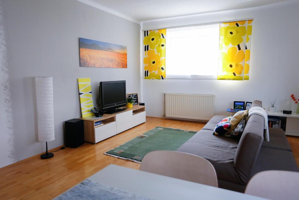 Goldenfields apartment