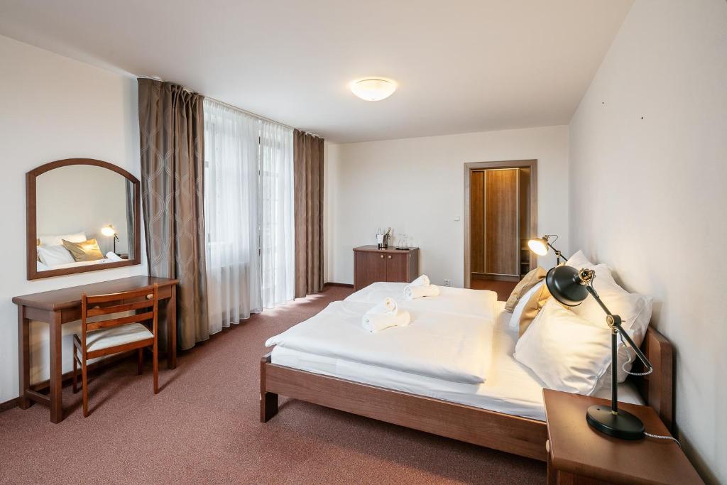 Pytloun Wellness Hotel Hasištejn photo 4