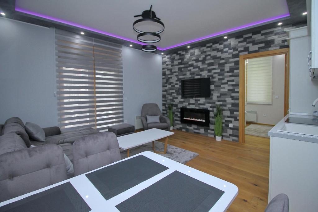 NK18 Apartments photo 3