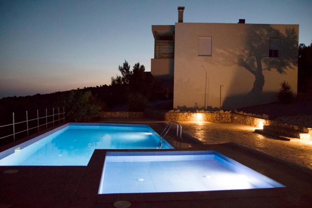 Paterakis Studios Triopetra photo 1
