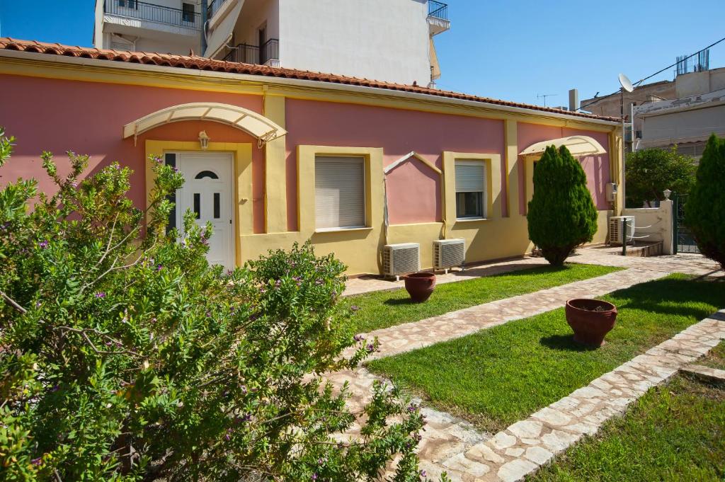 Villa Elli 2 Beach-front villa with garden photo 2