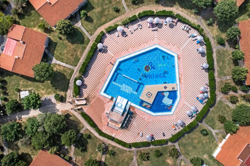 Holiday Centre Bi village photo 1