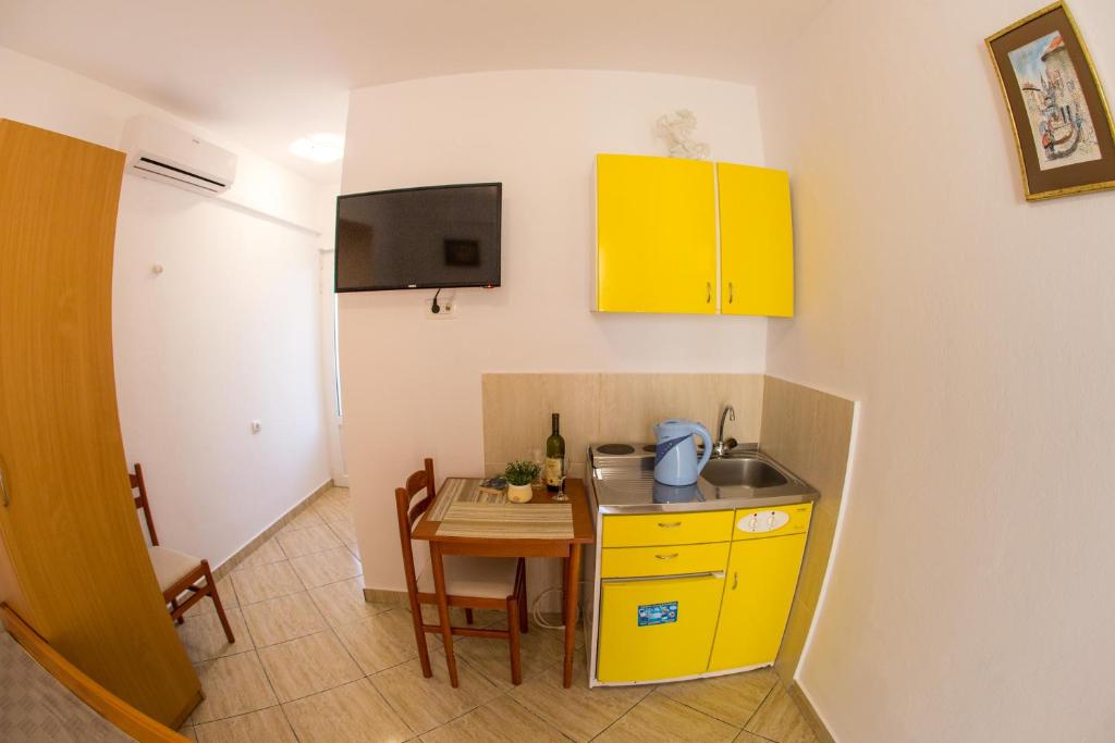 Студио (Номер-студио с террасой), Apartments Angela