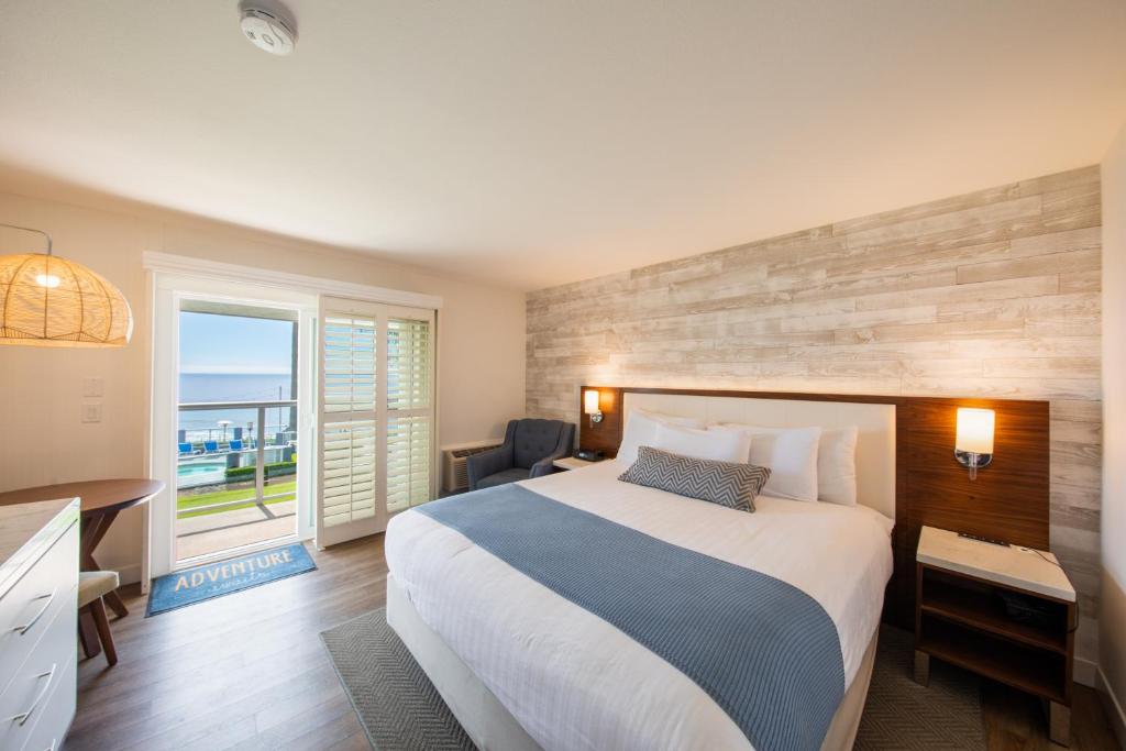 SeaCrest Oceanfront Hotel photo 3