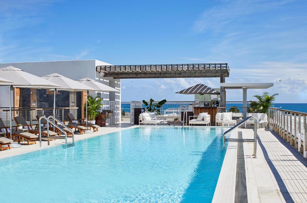 The Betsy - South Beach image