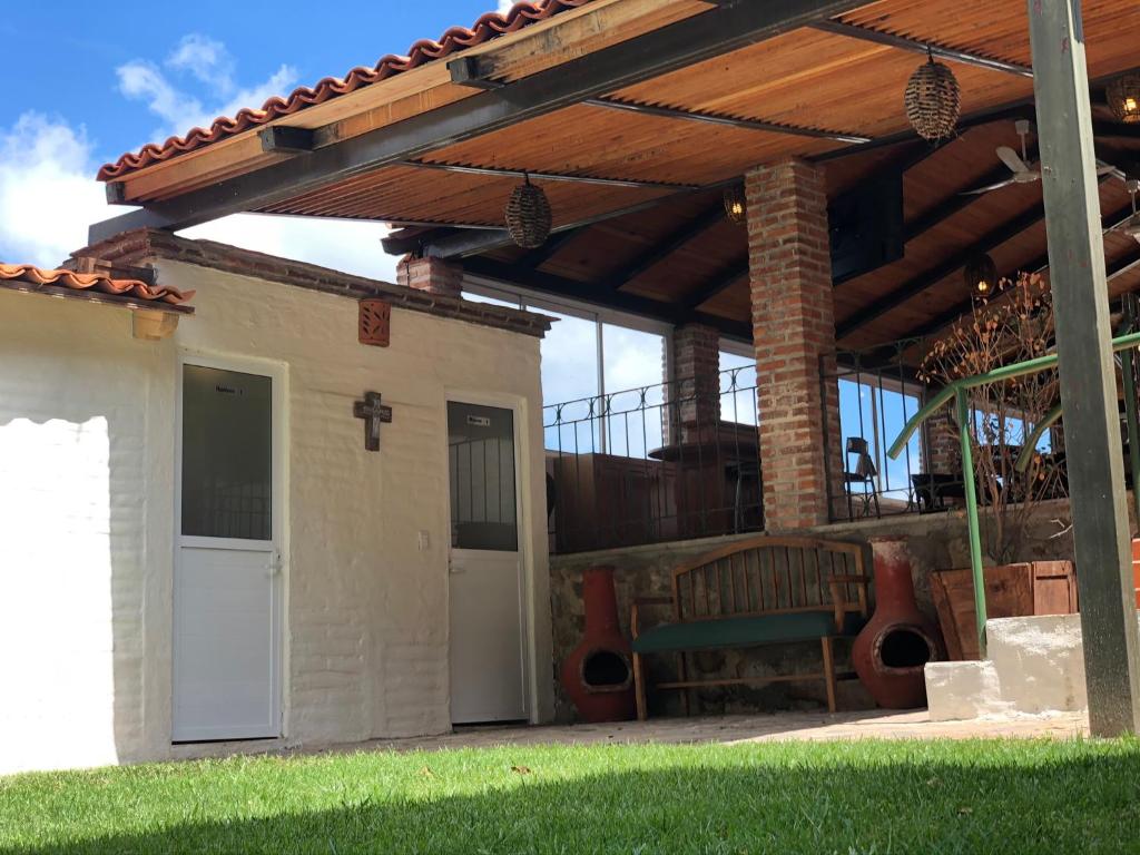 CHIFLON VILLAS photo 3