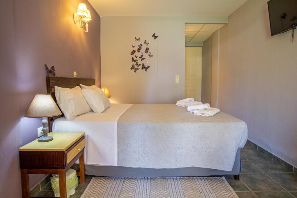Tellis Holiday Rooms photo 4