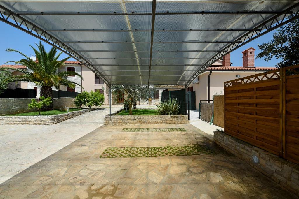 Charming villa Natali with private pool in Pula photo 1