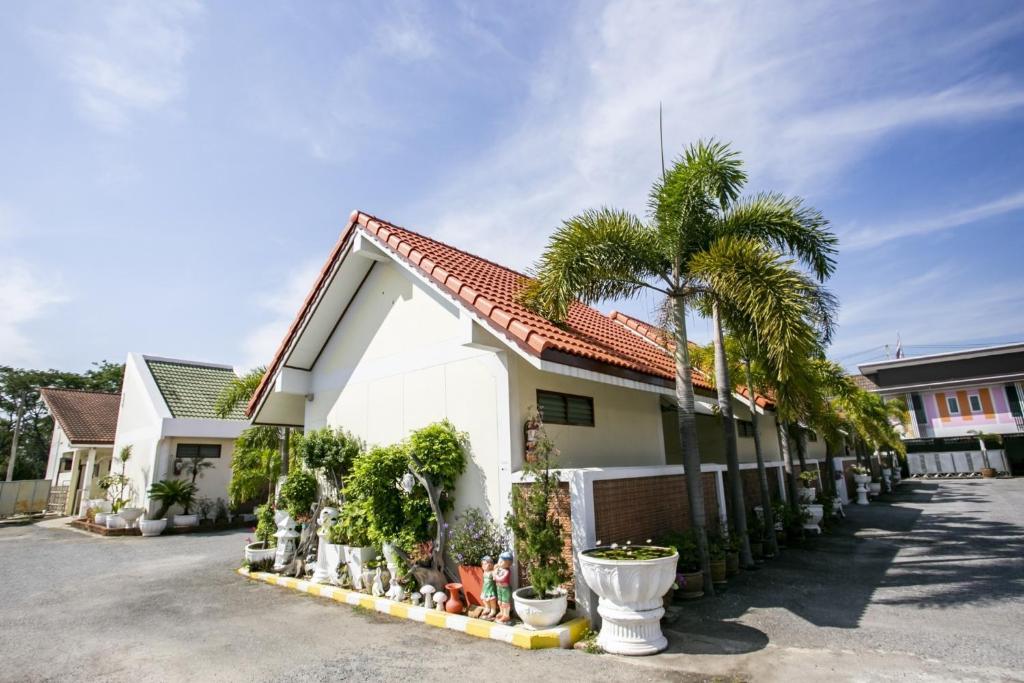 Bualuang HOTEL photo 4