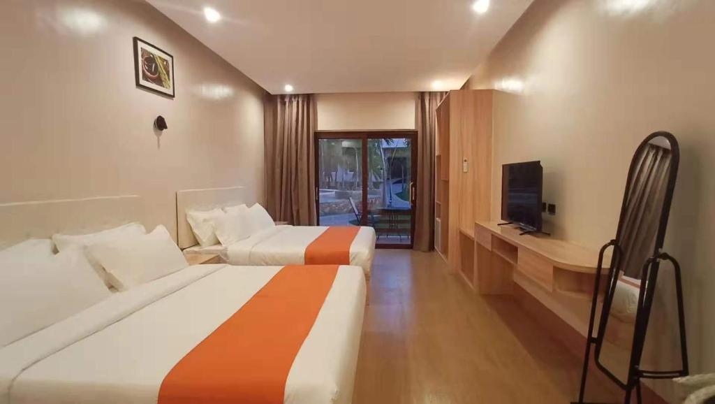 Семейный (Семейный номер с балконом), Camotes Ocean Heaven Resort