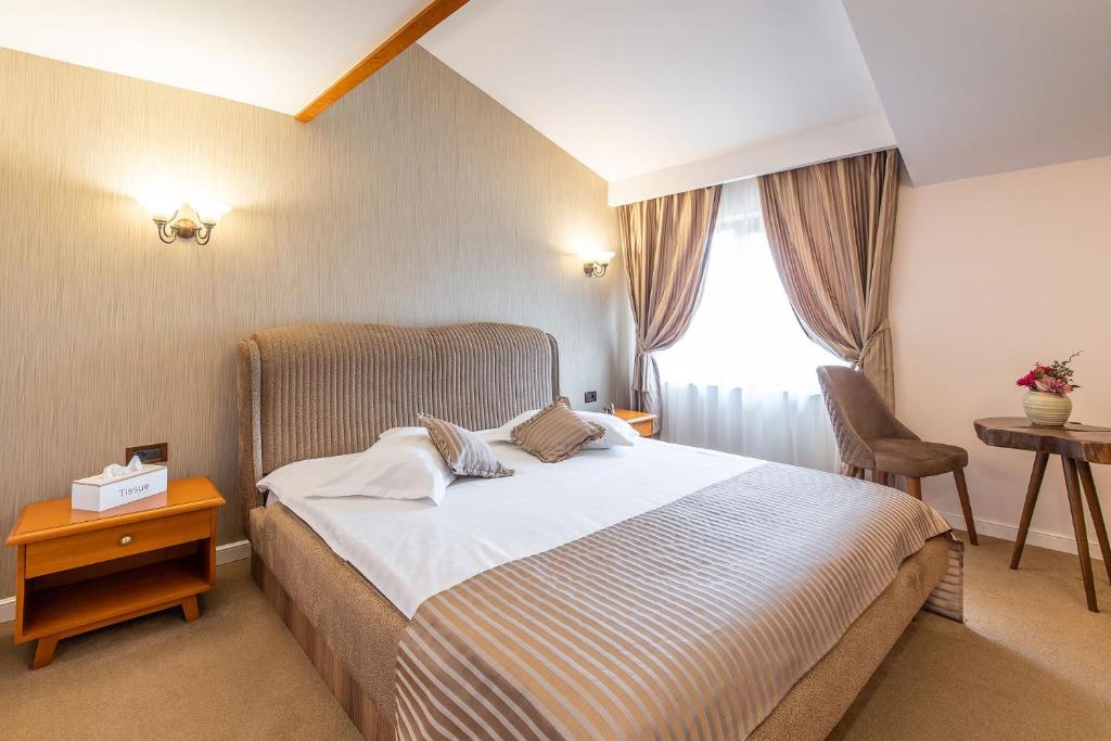 RED CONFORT HOTEL Boutique photo 2