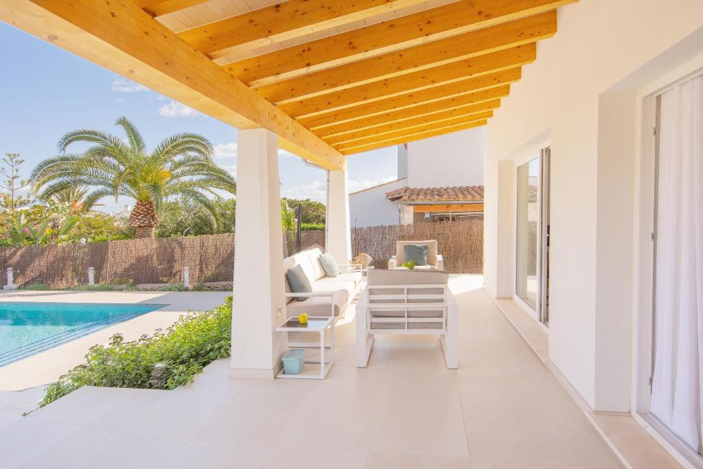 Villa Menorca 16 photo 2