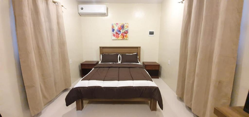 Beautiful Apartment minutes from the Beach photo 3