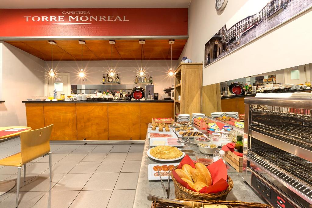 Hotel Torre Monreal photo 4
