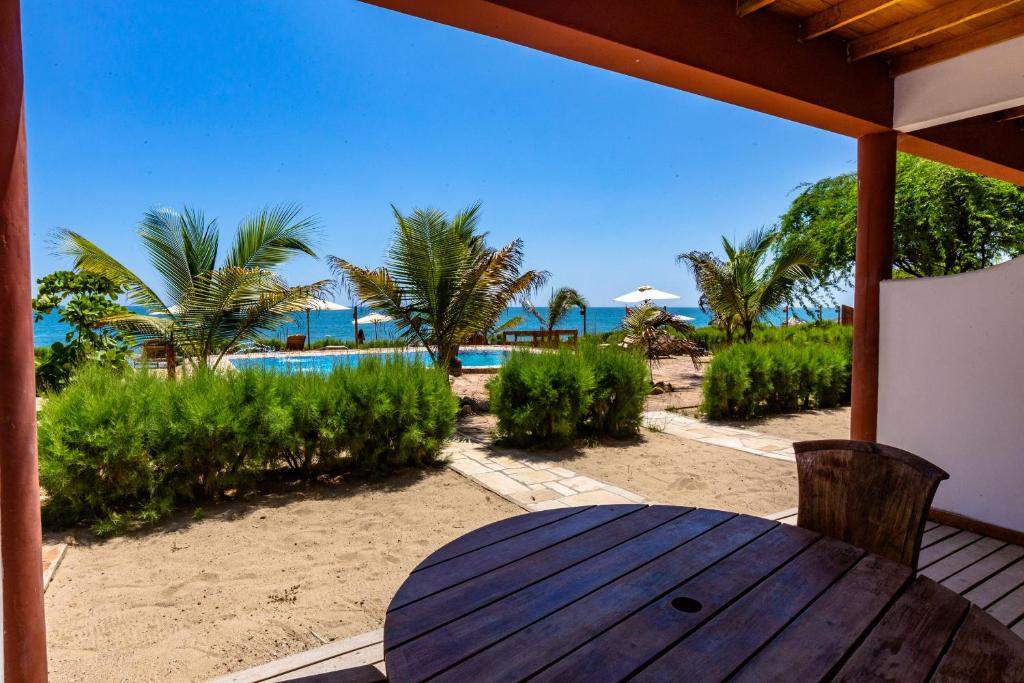 Balihai Bungalows photo 3