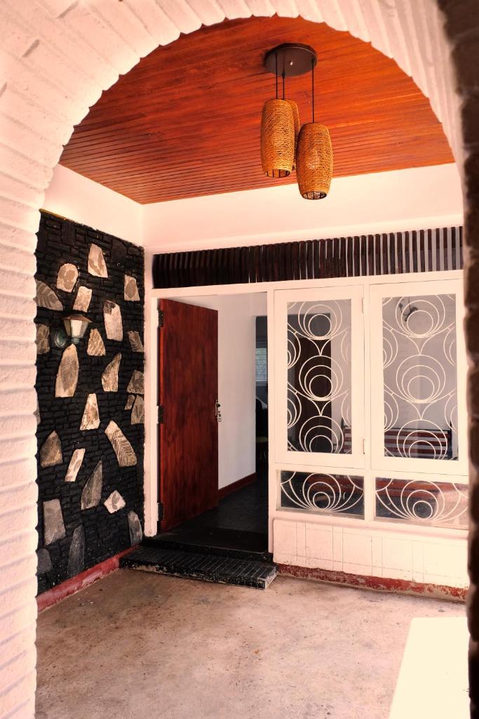Best hostel Yala