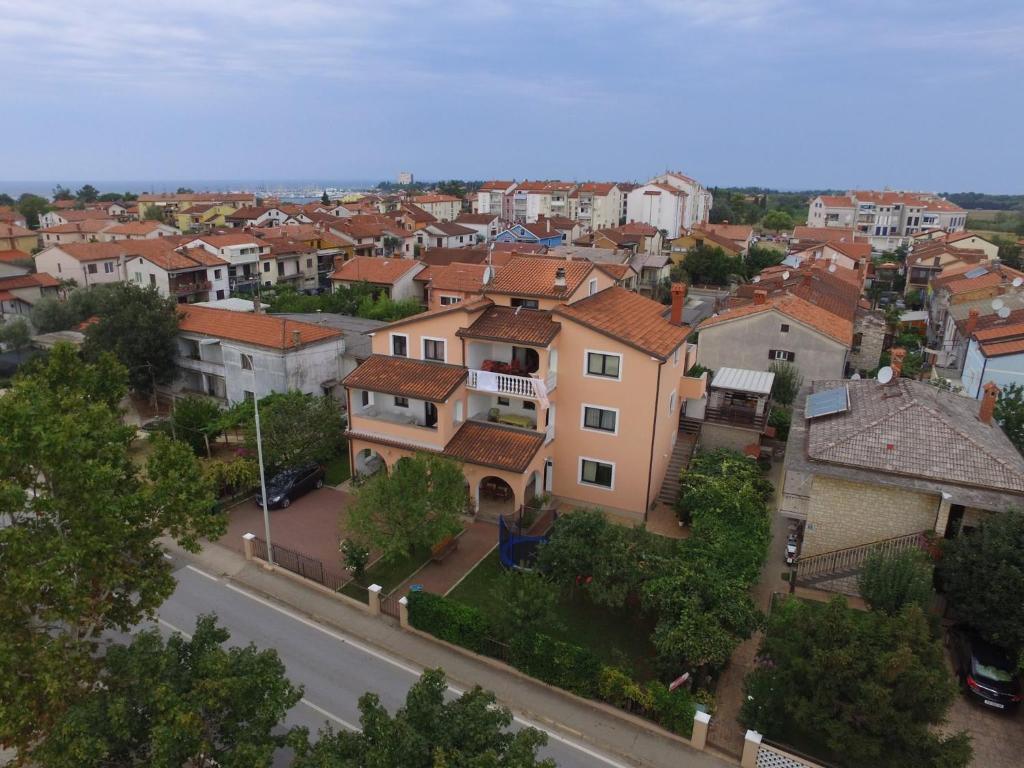 Apartments Danica photo 1