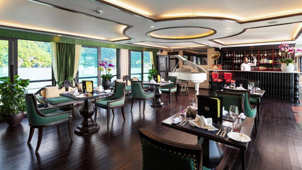 Orchid Premium Cruises Ha Long Bay