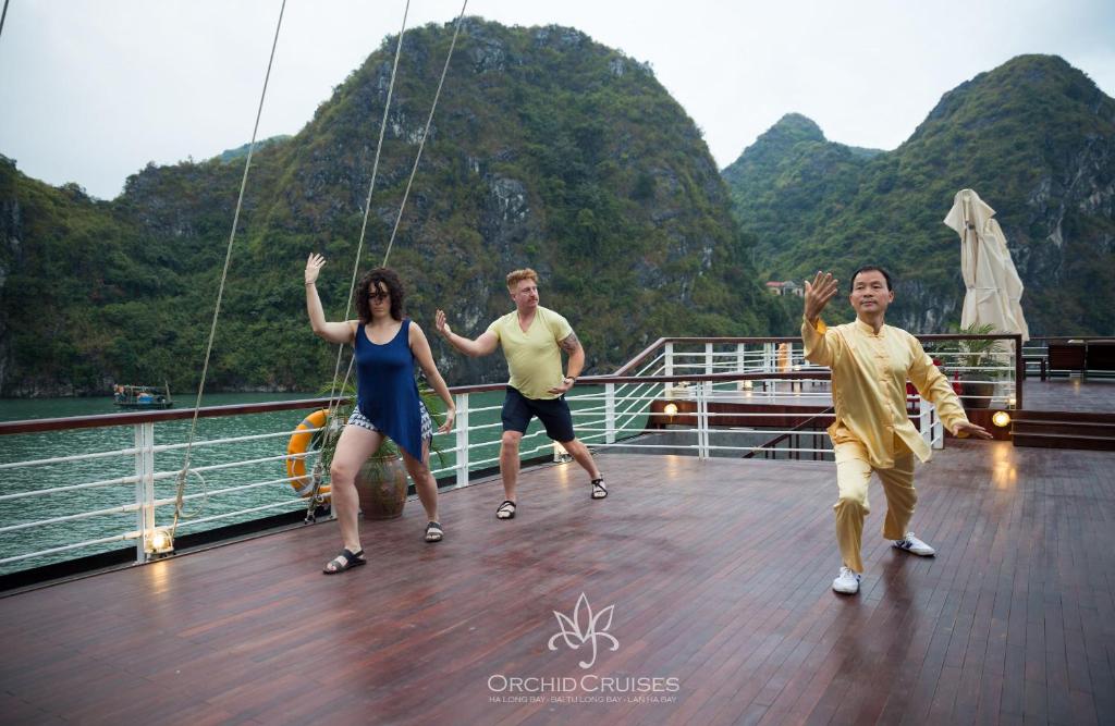 Orchid Premium Cruises Ha Long Bay