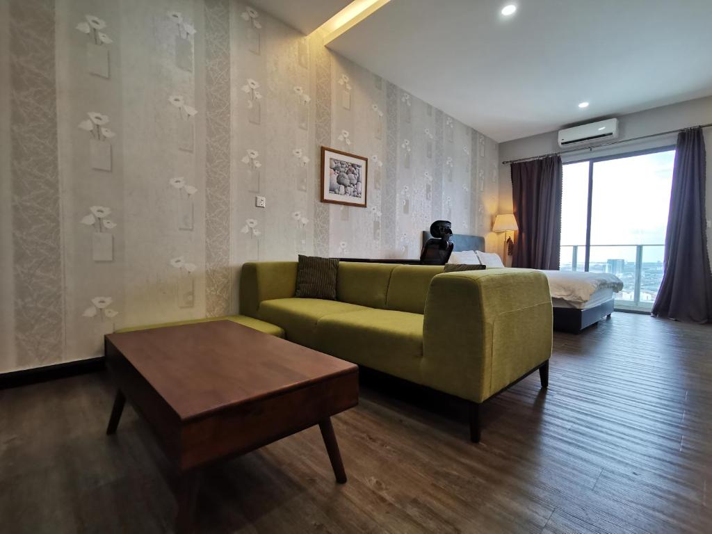 Mykey Silverscape B-39-06 Melaka City photo 4