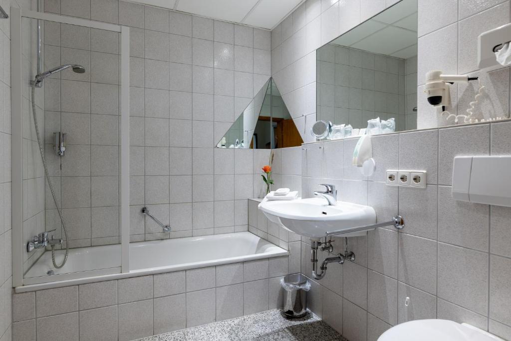 Residenz Royal Room Type - Economy Double Room