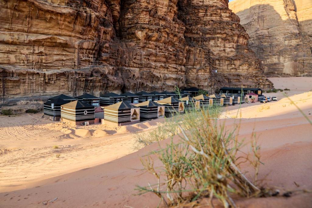 Arena Desert Camp & Adventurers