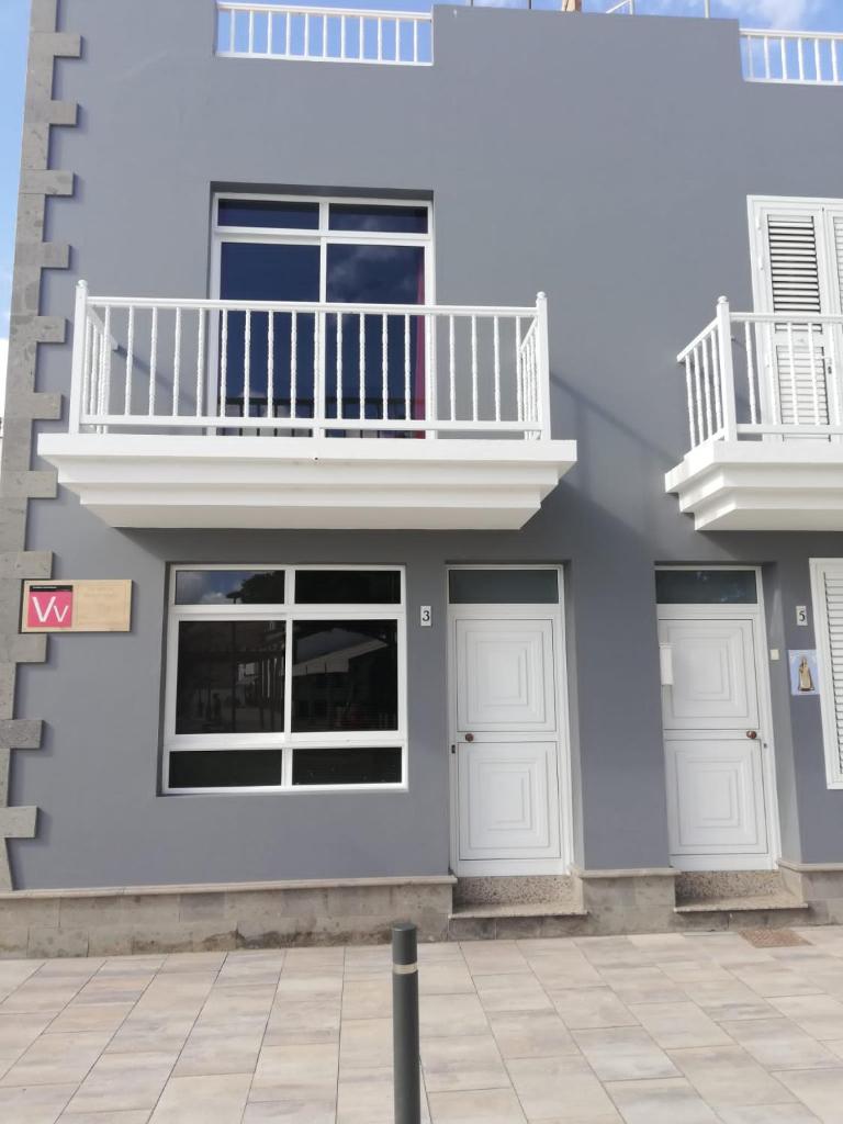 LA ORILLA BEACH HOUSE photo 1