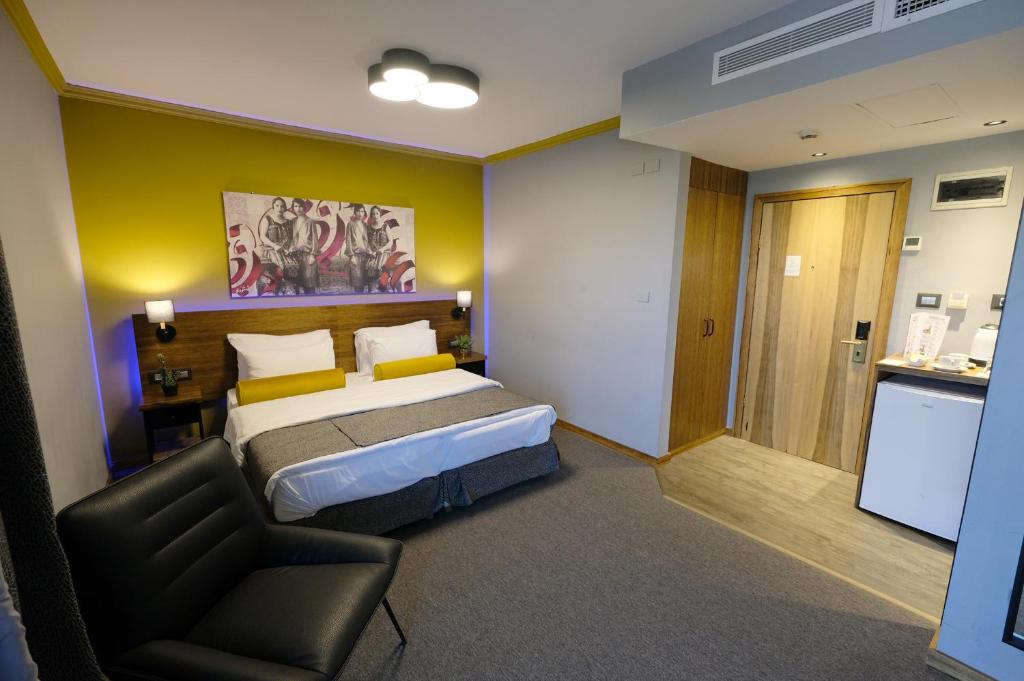 Royal Court Hotel photo 4