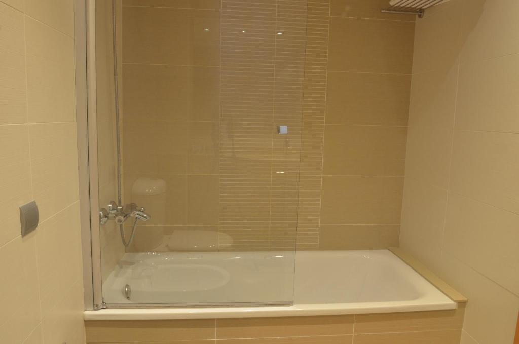 Hotel del Port photo 1