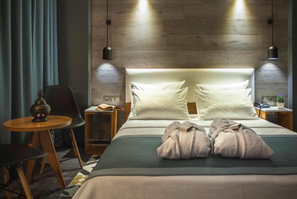 Hotel Cura photo 1