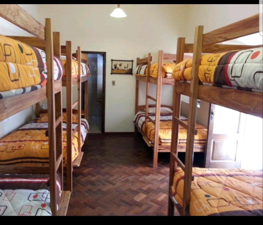 Villa Oropeza Hostel photo 4