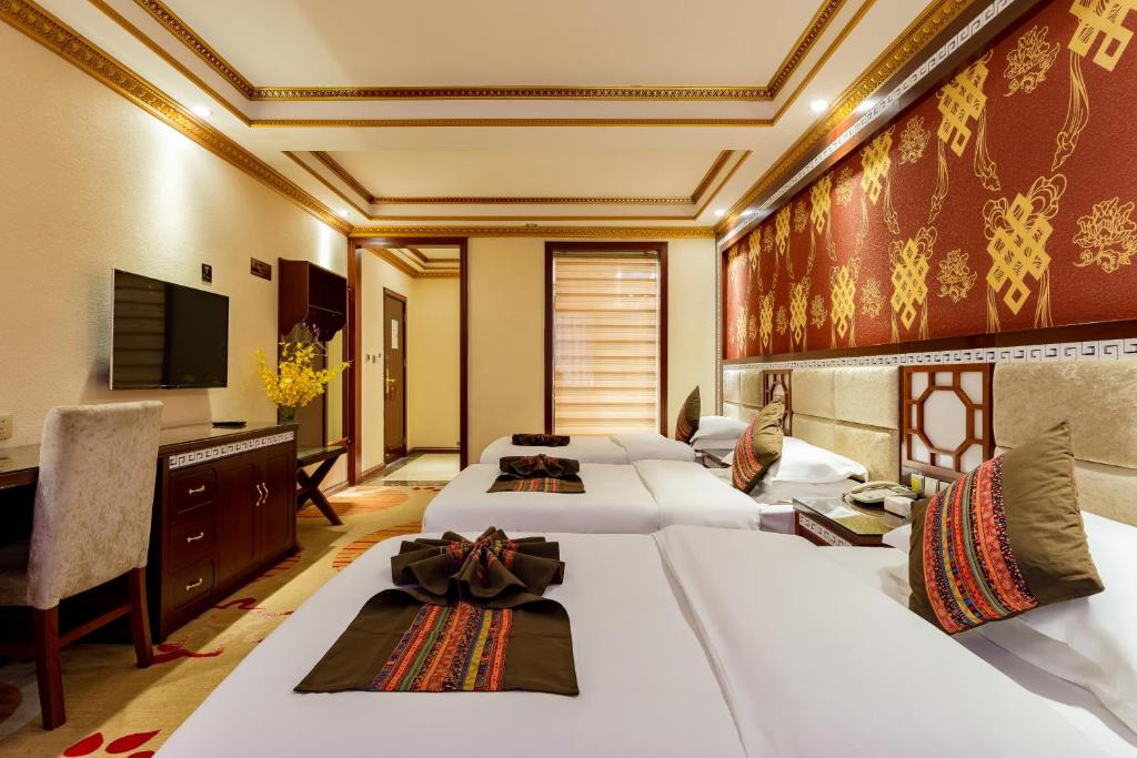 Floral Hotel · Shangri-la Blue Sky photo 1