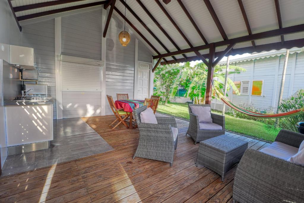 Bungalow proche plage photo 2