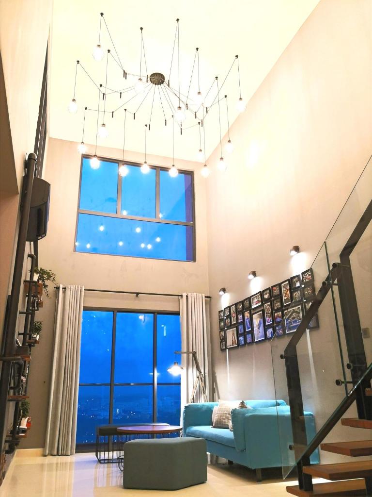 Baby & kids friendly, JB CIQ, Romantic Duplex photo 1