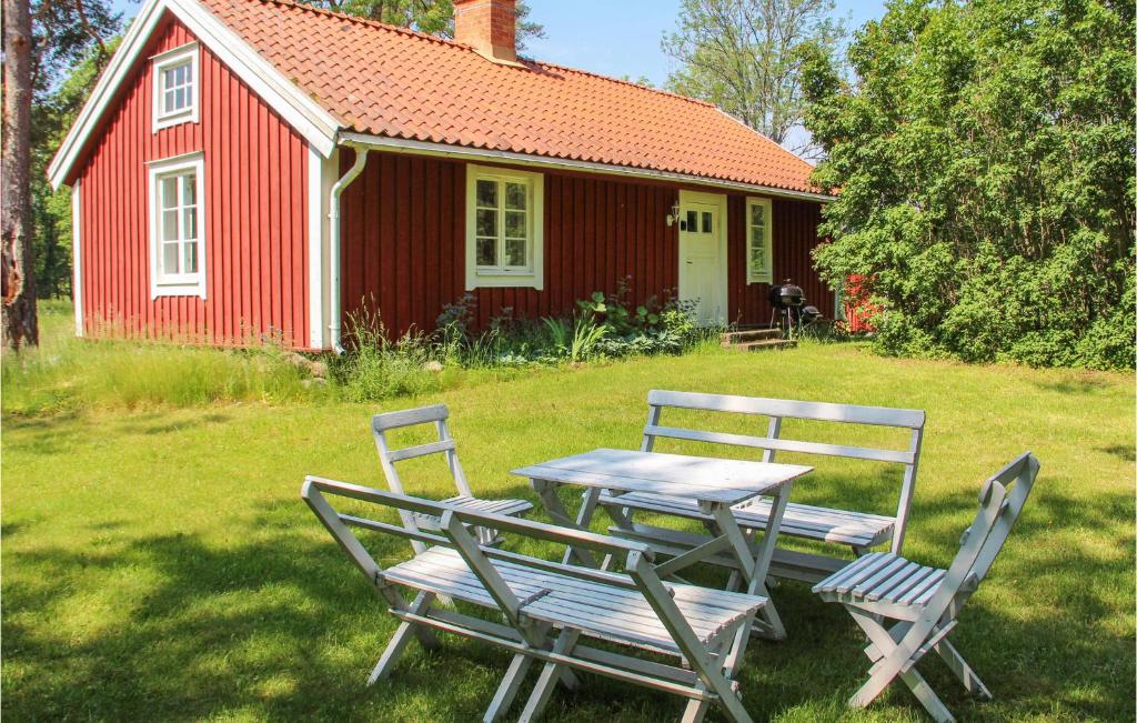 Beautiful Home In Gamleby With 2 Bedrooms
