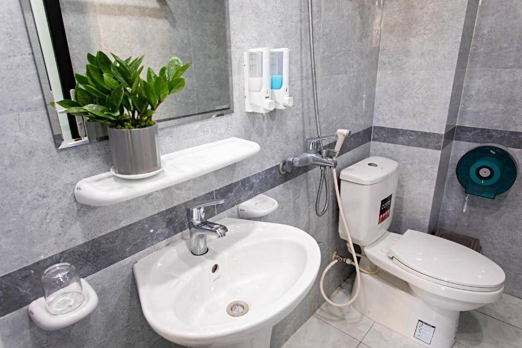 Двухместный (Двухместный номер Делюкс с 1 кроватью и балконом), Hanna Studio