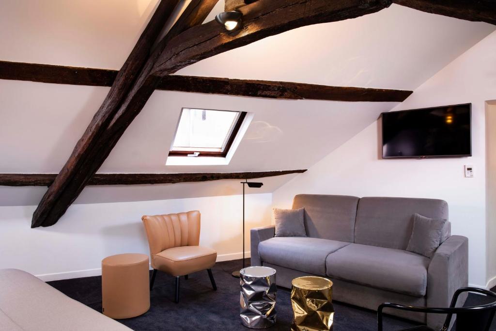 Четырехместный (Четырехместный номер), Hôtel Montparnasse Saint Germain