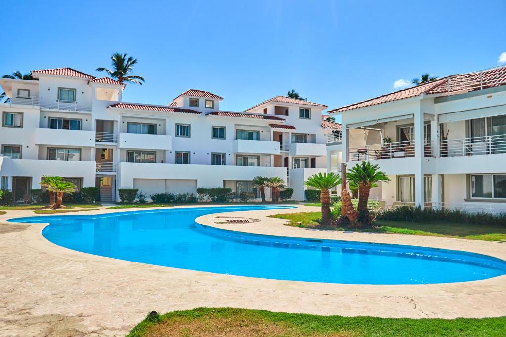 Las Terrazas Condo Punta Cana Beach - Los Corales Village photo 3