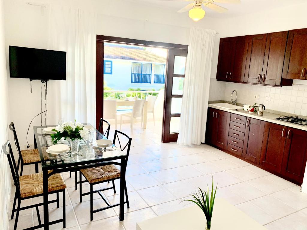 Апартаменты (Апартаменты с видом на море), Los Corales Beach Village