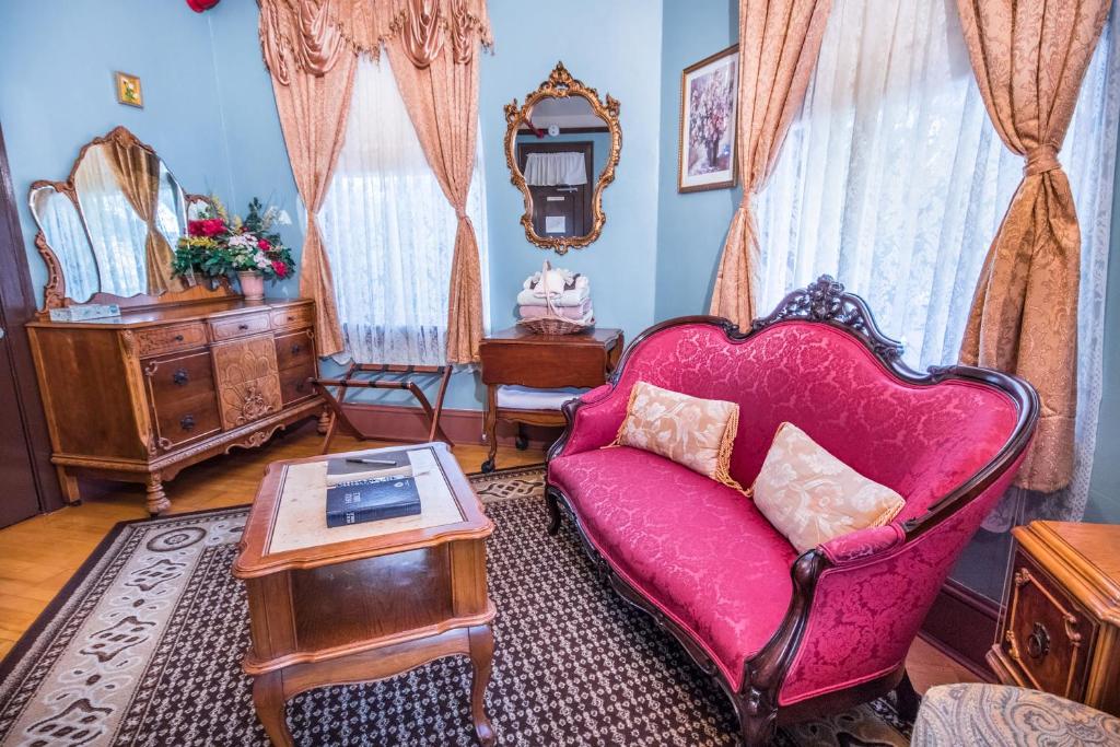 Двухместный (Номер Делюкс с кроватью размера «king-size»), The Edgewater Hotel