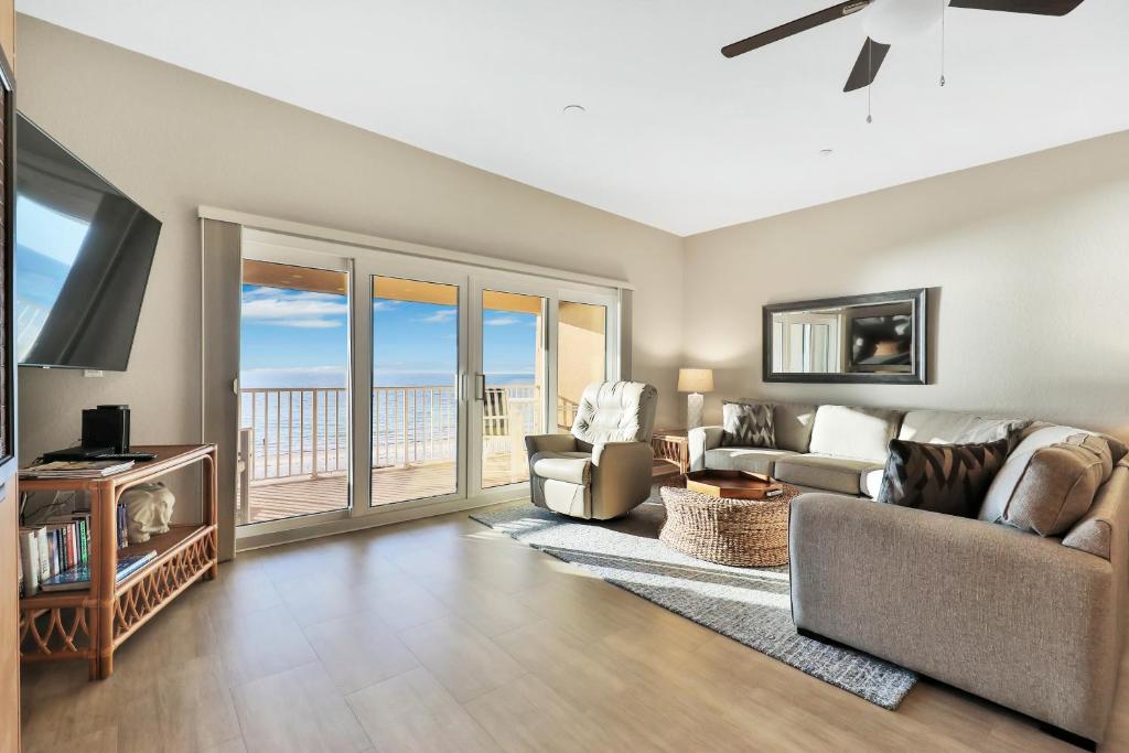 Oceanside 404 photo 1